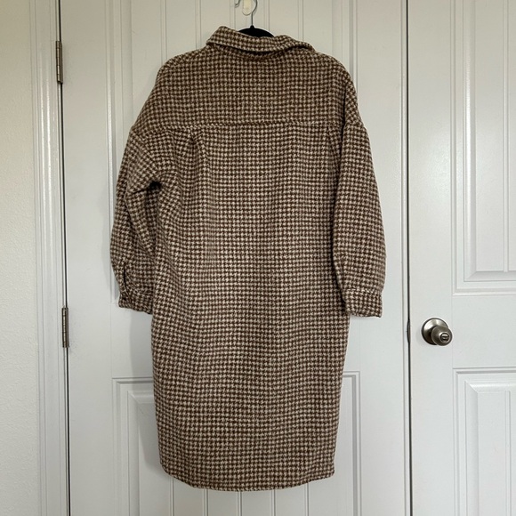 Forever21 Houndstooth Longline Shacket - Picture 3 of 3